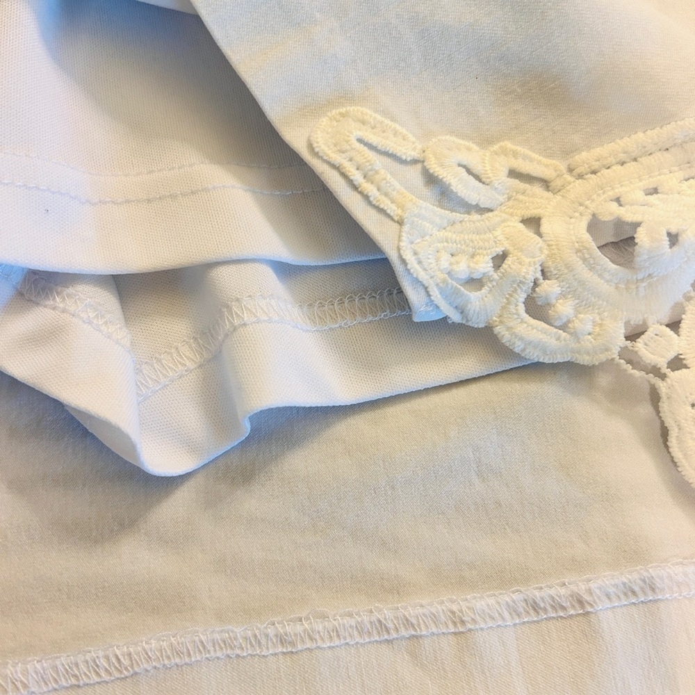 Size PM • Jessica Riley White Mini Skort – Classic Clean Style - Picture 7 of 9